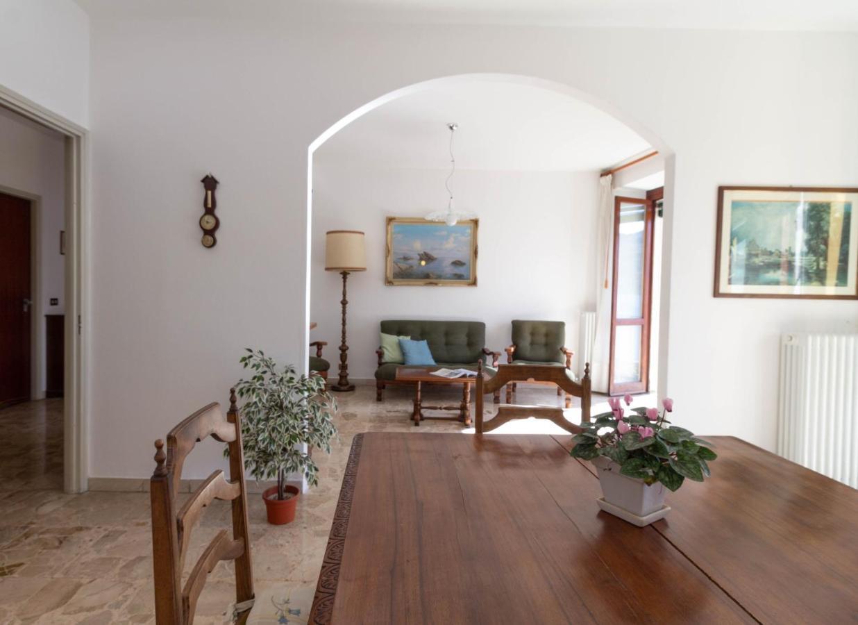 Mamma Ciccia Holiday Home - Lake Front Apartment Mandello del Lario Buitenkant foto