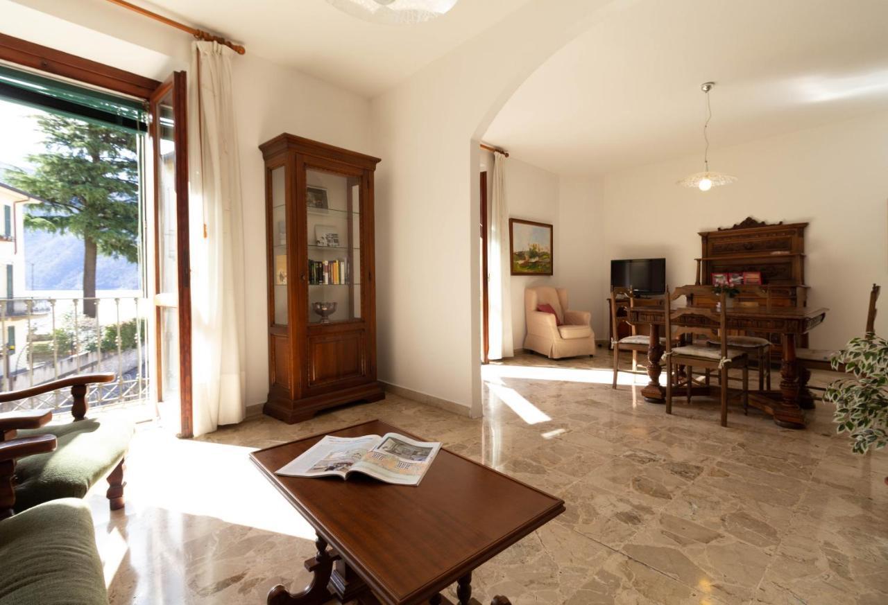 Mamma Ciccia Holiday Home - Lake Front Apartment Mandello del Lario Buitenkant foto